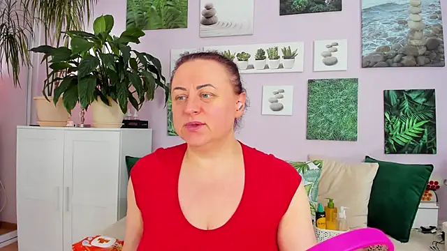 BigTittyGoddess online show from March 2, 2025, 2:21 pm