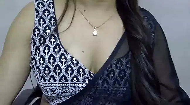 Snapshot of mahira_999 chatting on February 1, 2025, 7:47 am mahira 999 online show from February 1, 2025, 7:47 am