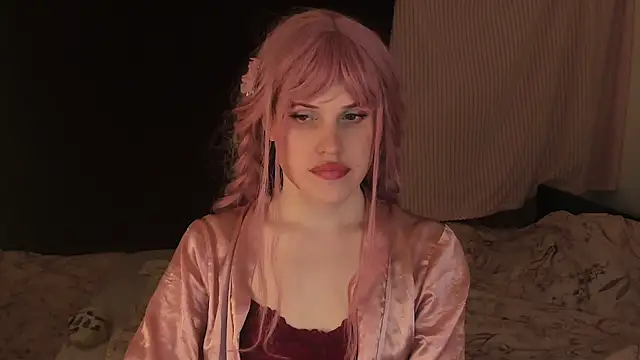 EffieMinki online show from December 16, 2024, 3:11 pm