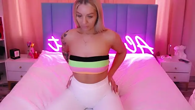 AllwaysHotJ online show from January 10, 2025, 5:47 am