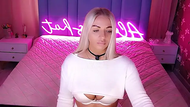 AllwaysHotJ online show from March 26, 2026, 2:17 am