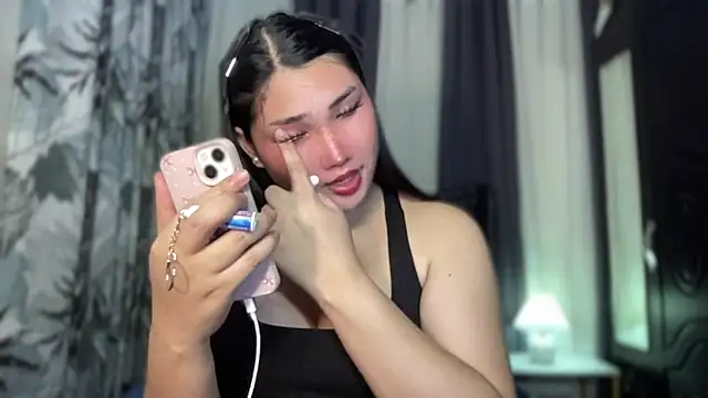 Miss Deliciousness online show from October 1, 2025, 3:40 pm