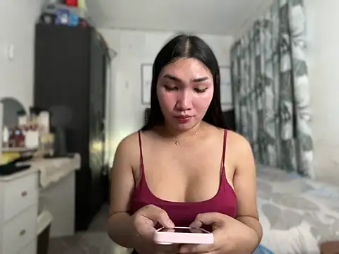 Miss Deliciousness online show from April 6, 2026, 3:35 pm