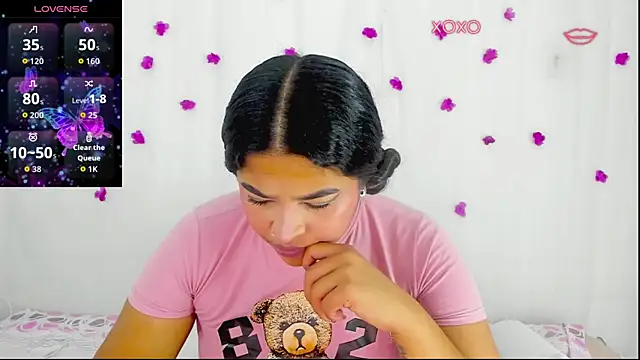 moana taylor online show from December 18, 2025, 10:43 am