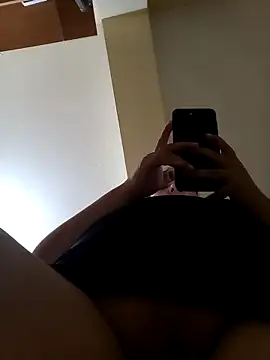 Snapshot of Gatubela212 chatting on March 1, 2026, 10:23 pm Gatubela212 online show from March 1, 2026, 10:23 pm