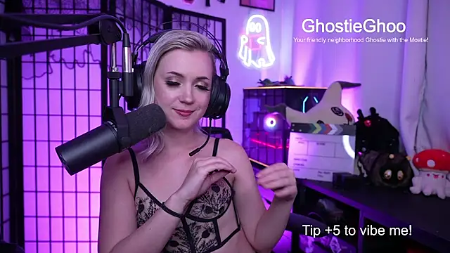 GhostieGhoo online show from May 21, 2026, 11:56 pm