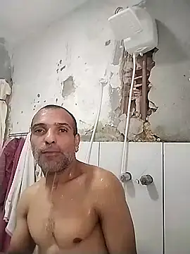 Snapshot of Henrifalcao chatting on October 12, 2025, 6:51 pm Henrifalcao online show from October 12, 2025, 6:51 pm