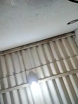 Snapshot of Henrifalcao chatting on October 14, 2025, 3:29 am Henrifalcao online show from October 14, 2025, 3:29 am