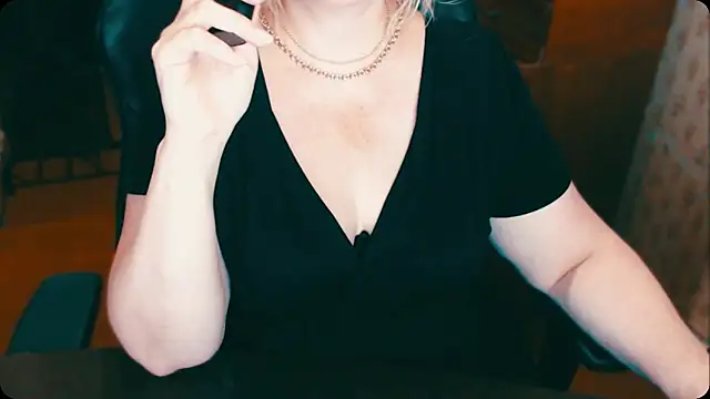 AlisaHot55 online show from December 12, 2024, 3:59 pm