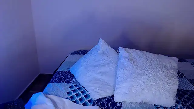 kim perri online show from March 14, 2025, 6:18 pm