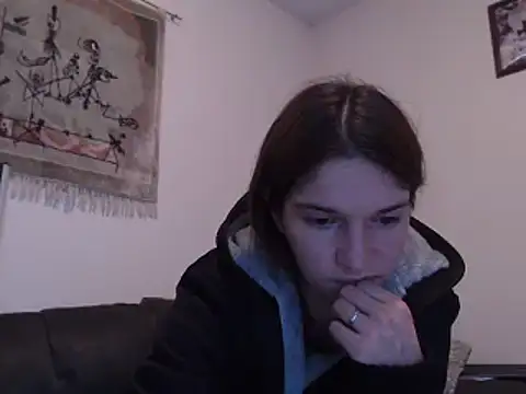 Geile-Luna online show from December 9, 2024, 8:12 pm