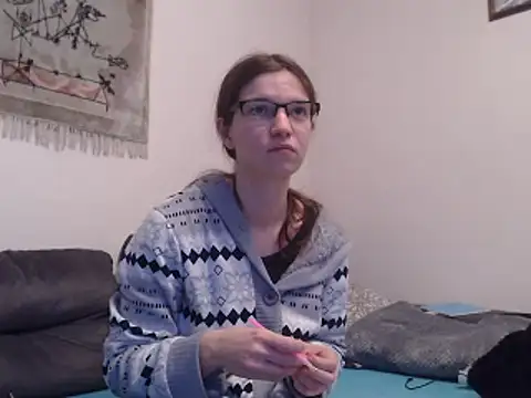 Geile-Luna online show from February 2, 2025, 7:46 pm