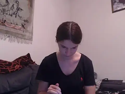 Geile-Luna online show from September 18, 2025, 6:21 pm