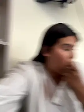 Lia sexx online show from November 10, 2025, 7:02 pm