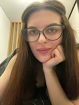 little belucci online show from January 28, 2025, 7:21 pm