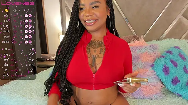 Snapshot of tarawilsonn chatting on November 6, 2025, 11:11 am tarawilsonn online show from November 6, 2025, 11:11 am