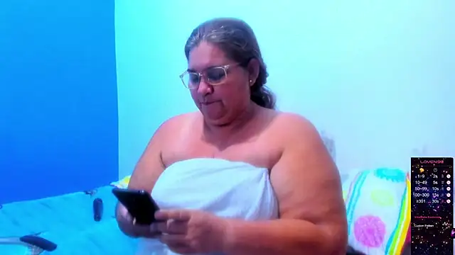 Snapshot of BBW_Michelle chatting on January 17, 2025, 5:53 am BBW Michelle online show from January 17, 2025, 5:53 am
