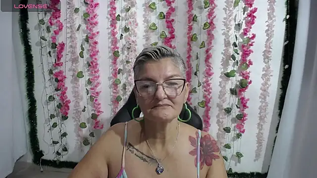 bety-cum2 online show from February 8, 2025, 8:31 am