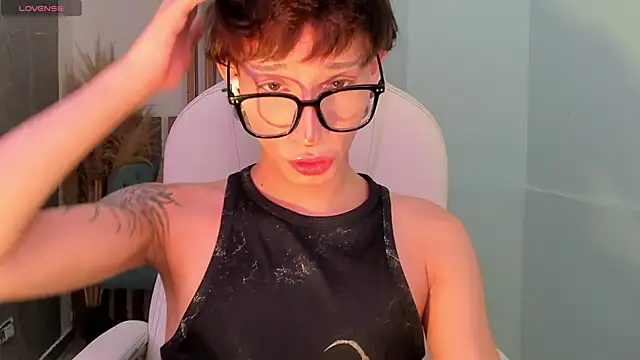 AndyWiilliams online show from May 24, 2026, 9:53 pm