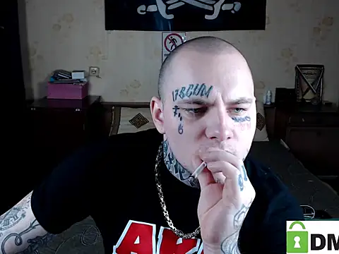 Keny Collins online show from February 2, 2026, 8:51 pm