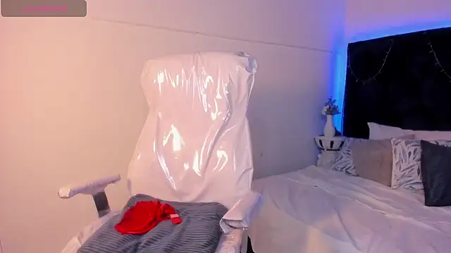 lauren fit online show from February 14, 2025, 6:08 pm