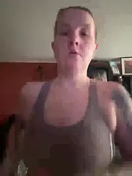 Snapshot of wetgerman_2 chatting on February 24, 2025, 11:21 am wetgerman 2 online show from February 24, 2025, 11:21 am