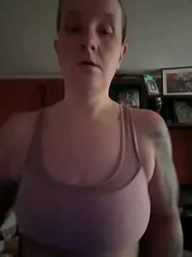 Snapshot of wetgerman_2 chatting on February 27, 2025, 11:10 am wetgerman 2 online show from February 27, 2025, 11:10 am