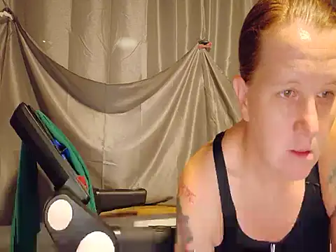 Snapshot of wetgerman_2 chatting on October 10, 2025, 5:06 am wetgerman 2 online show from October 10, 2025, 5:06 am