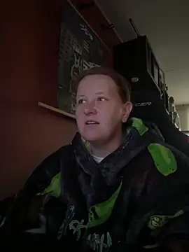 Snapshot of wetgerman_2 chatting on October 11, 2025, 1:31 pm wetgerman 2 online show from October 11, 2025, 1:31 pm