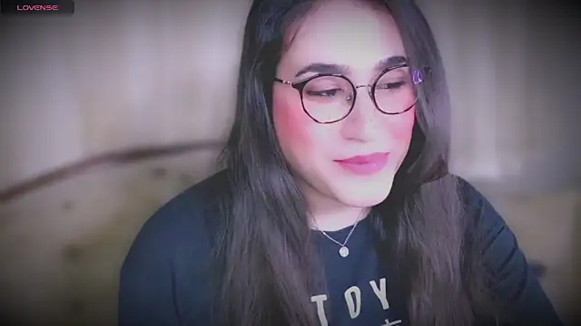 Snapshot of MERA_arab chatting on February 8, 2025, 11:55 pm MERA arab online show from February 8, 2025, 11:55 pm