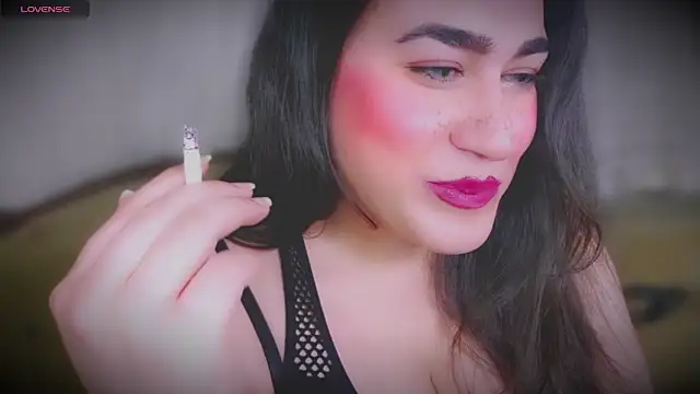 Snapshot of MERA_arab chatting on February 12, 2025, 10:48 pm MERA arab online show from February 12, 2025, 10:48 pm