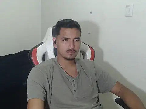 kylian 07 online show from April 12, 2026, 3:00 am