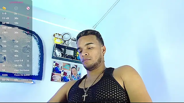 Snapshot of Bigcock_21cm_ chatting on January 27, 2025, 9:55 pm Bigcock 21cm  online show from January 27, 2025, 9:55 pm