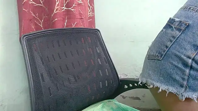 sweet-alia online show from January 18, 2026, 2:54 pm