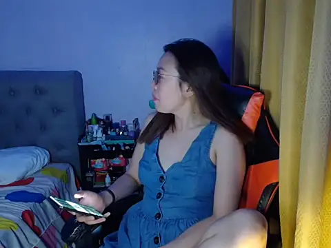 crizzybel online show from May 26, 2026, 3:35 am