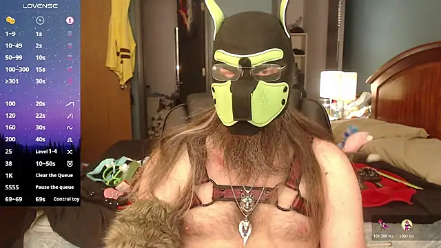 kinkywolf429 online show from May 7, 2026, 10:37 pm