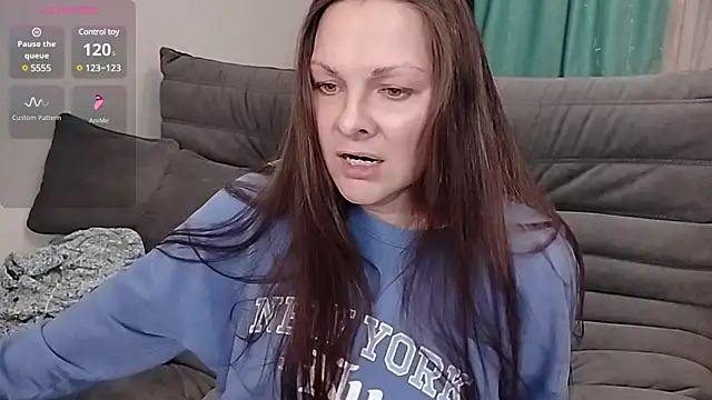 Snapshot of Marla_Singerrr chatting on March 5, 2025, 7:38 am Marla Singerrr online show from March 5, 2025, 7:38 am