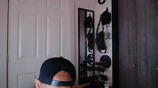 inc25cbxh online show from January 23, 2025, 4:09 am