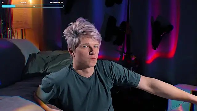 Breston Sweet online show from November 26, 2025, 7:04 pm