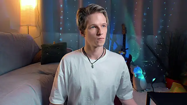 Breston Sweet online show from April 3, 2026, 4:43 am