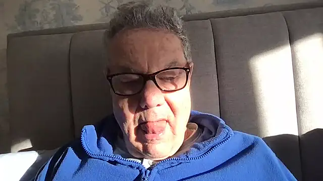 Snapshot of Oldpistolpete chatting on February 16, 2026, 9:27 am Oldpistolpete online show from February 16, 2026, 9:27 am