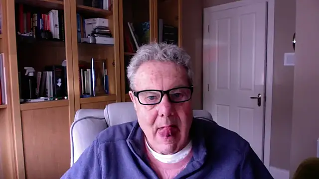 Snapshot of Oldpistolpete chatting on February 22, 2026, 12:47 pm Oldpistolpete online show from February 22, 2026, 12:47 pm