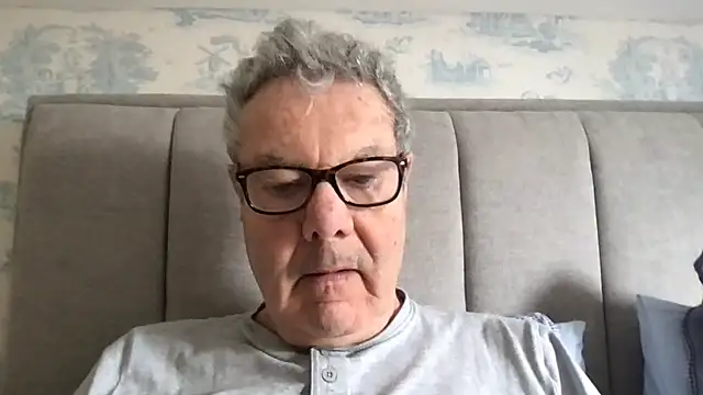 Snapshot of Oldpistolpete chatting on March 17, 2026, 9:45 am Oldpistolpete online show from March 17, 2026, 9:45 am