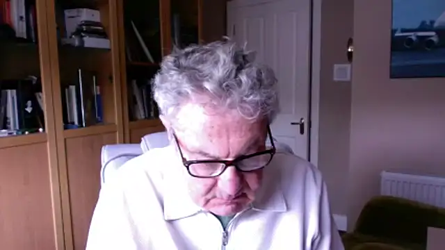 Snapshot of Oldpistolpete chatting on March 22, 2026, 2:20 pm Oldpistolpete online show from March 22, 2026, 2:20 pm