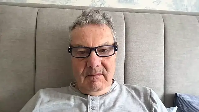 Snapshot of Oldpistolpete chatting on March 27, 2026, 10:04 am Oldpistolpete online show from March 27, 2026, 10:04 am