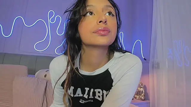 Snapshot of Sofly_s chatting on September 9, 2025, 11:54 am Sofly s online show from September 9, 2025, 11:54 am