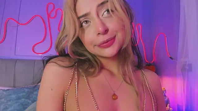 Snapshot of Sofly_s chatting on February 14, 2026, 12:02 pm Sofly s online show from February 14, 2026, 12:02 pm