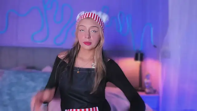 Snapshot of Sofly_s chatting on February 21, 2026, 11:55 am Sofly s online show from February 21, 2026, 11:55 am