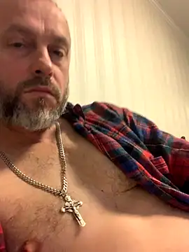 GHsveter online show from October 6, 2025, 10:12 am