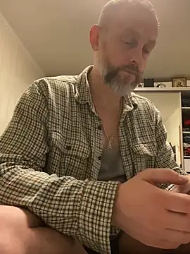 Snapshot of GHsveter chatting on March 8, 2026, 8:56 pm GHsveter online show from March 8, 2026, 8:56 pm